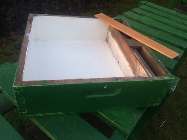 national hive feeder